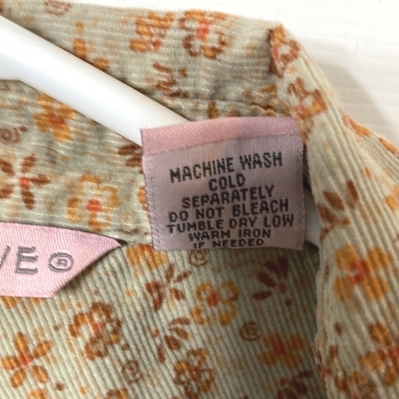 Overdrive  Corduroy Snap Closure Blouse Size Medium - Picture 4 of 7